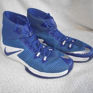 Nike Zoom Clearout Sneakers